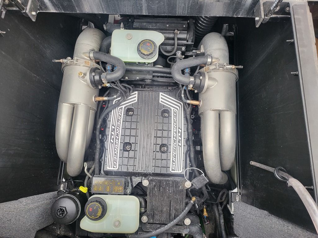 2022 Malibu Boats M240