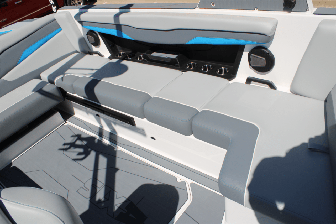 2025 Axis T235