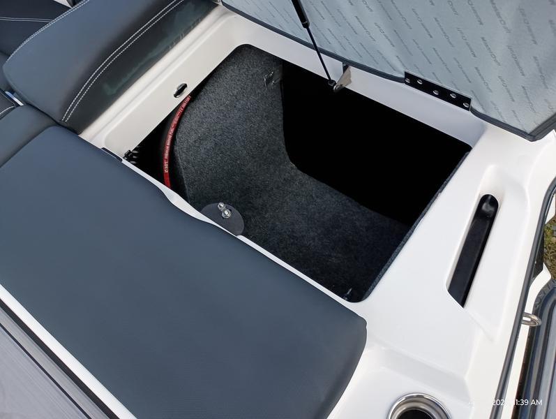 2021 MasterCraft XT20