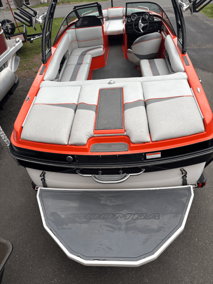 2014 moomba mojo
