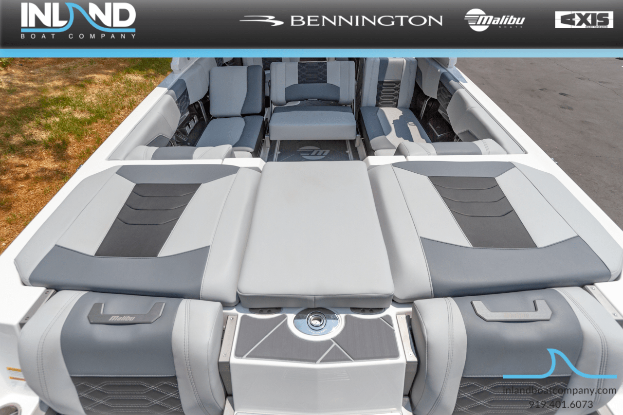 2024 Malibu Boats 25 LSV