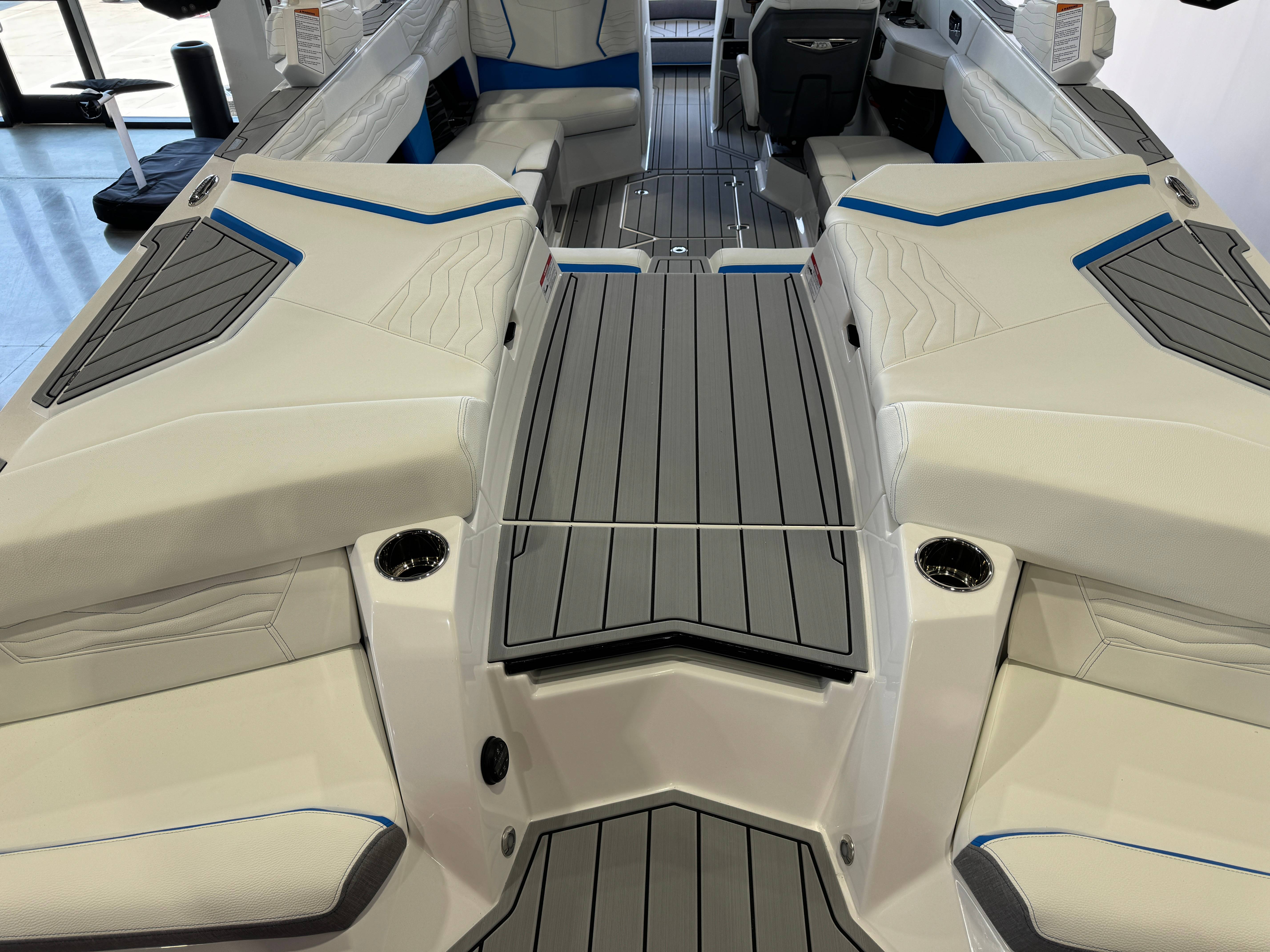 2025 Nautique Super Air Nautique G23