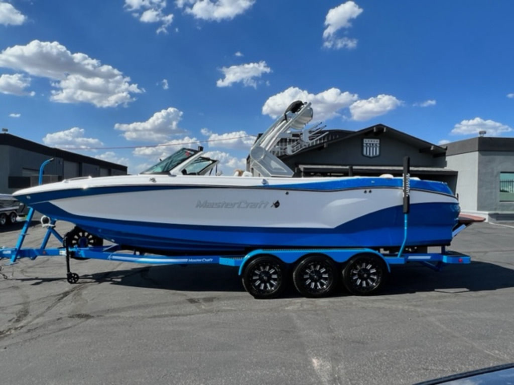 boat.Title