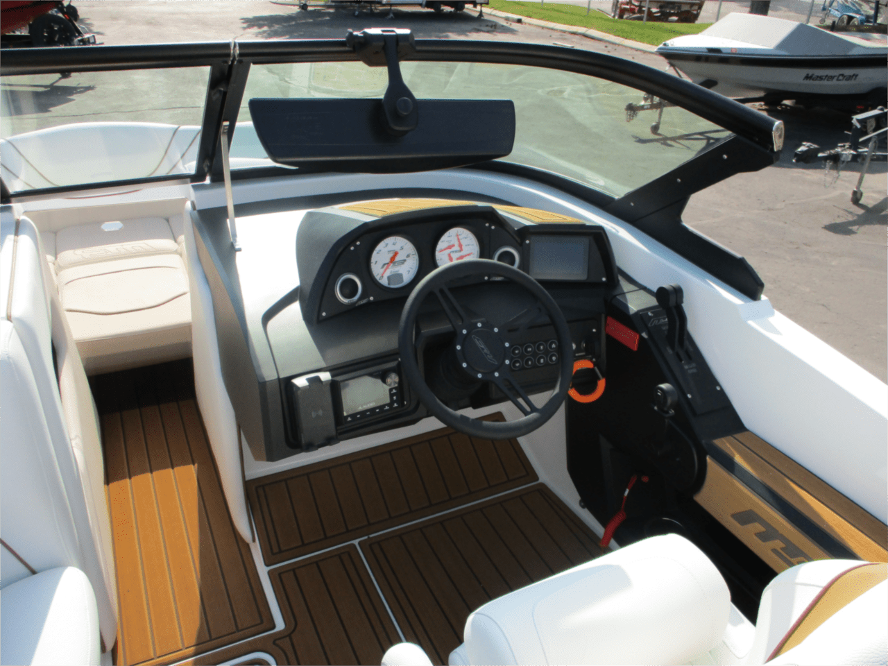 2023 MB SPORTS B52 23’ ALPHA