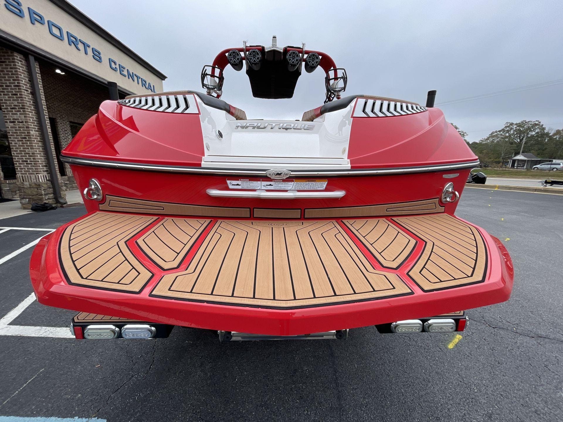 2016 Nautique G25