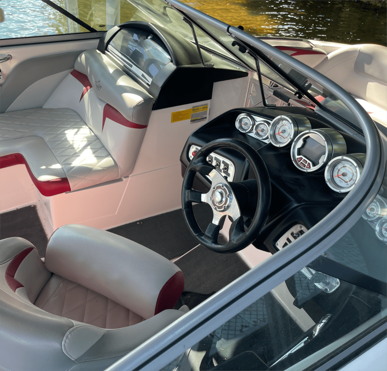2009 MasterCraft X2