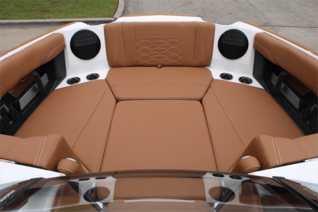 2025 Malibu 22 MXZ