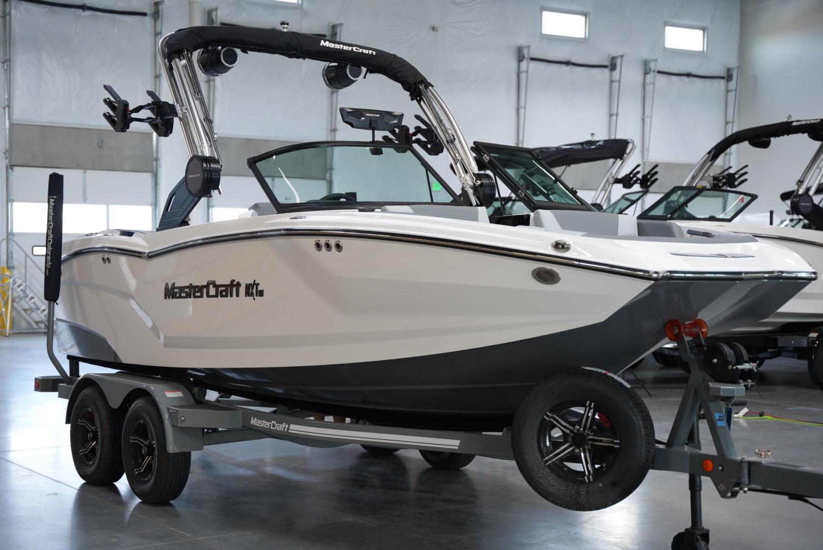 2025 MasterCraft NXT20 &#8211; Boat Show Featured Boat!