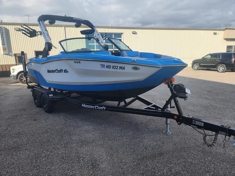 2023 MasterCraft NXT 21 62 Hours