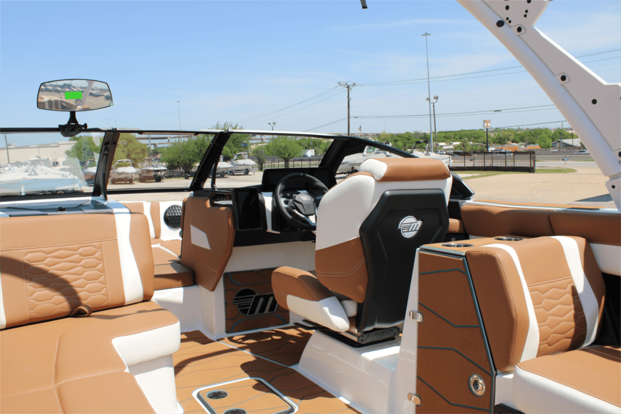 2025 Malibu 24 MXZ