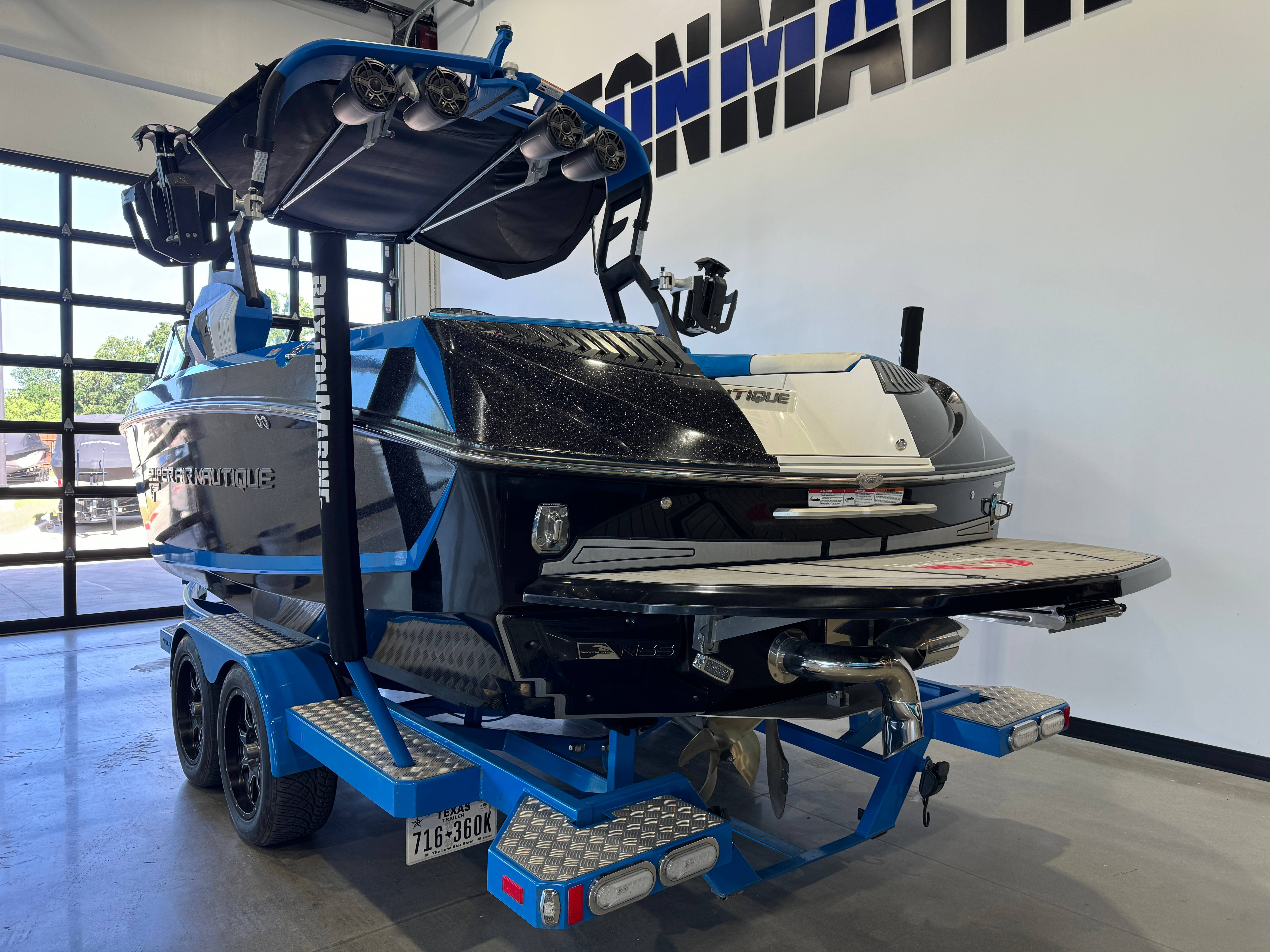 2019 Nautique G23
