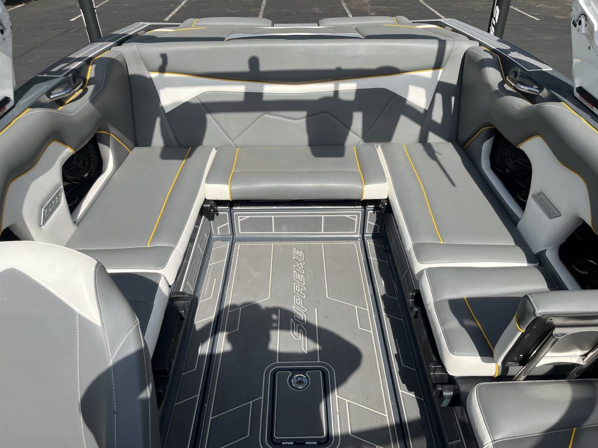 2021 Supreme ZS232