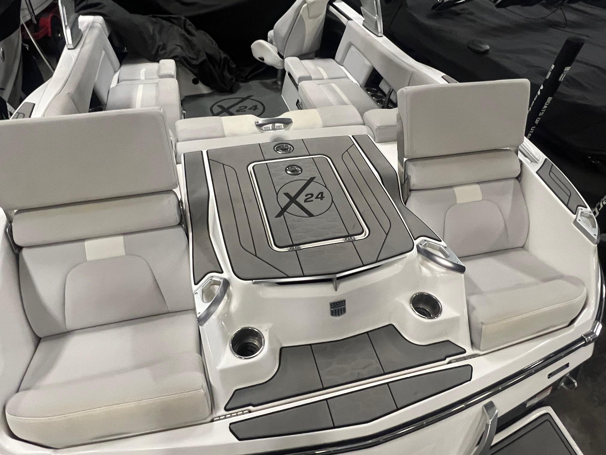 2020 Mastercraft X24 , 394 hrs Icon