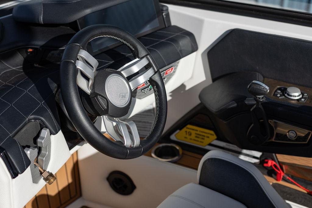 2022 Super Air Nautique G25
