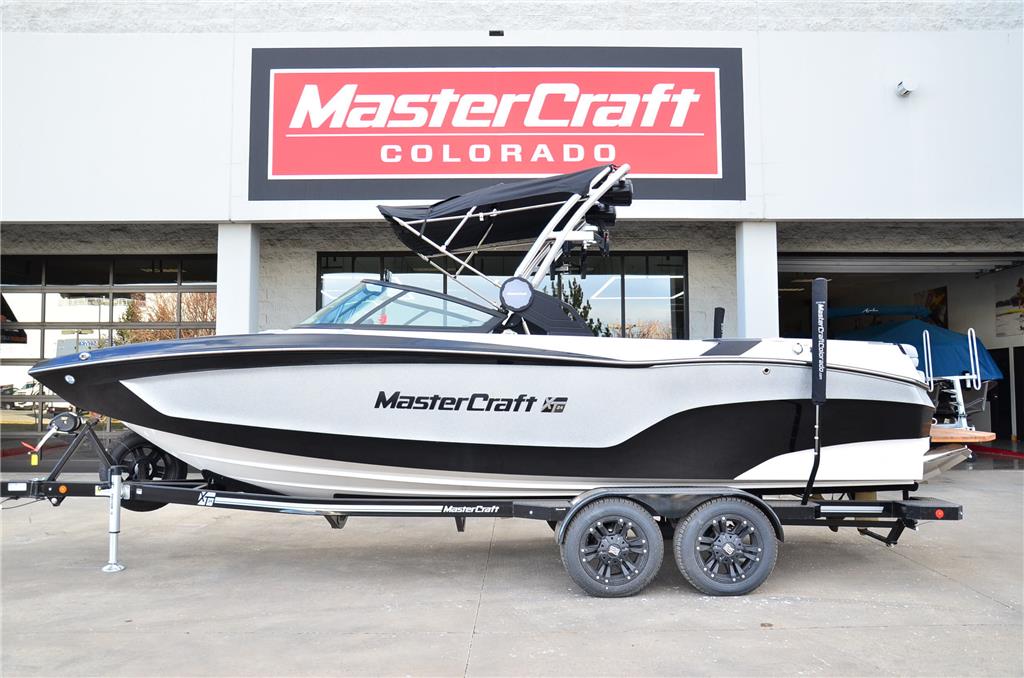 2022 MasterCraft XT24 -JUST 47 HOURS! Transferrable Warranty! LOADED!