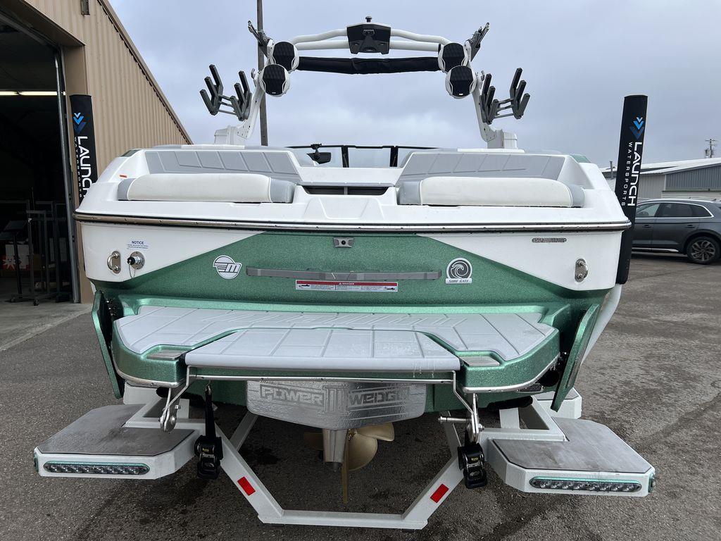 2024 Malibu Boats 24 MXZ