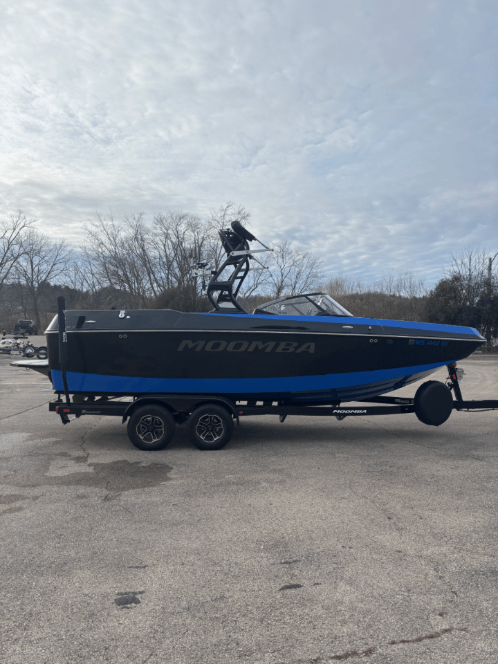 2021 Moomba Max