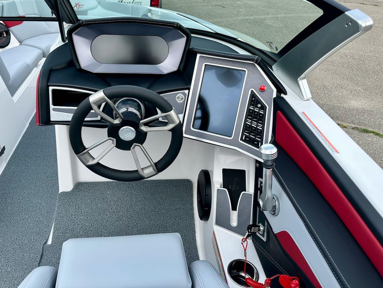 2023 Mastercraft XT23 | Full Warranty