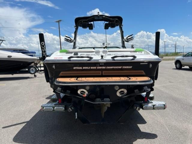2015 Centurion FS44