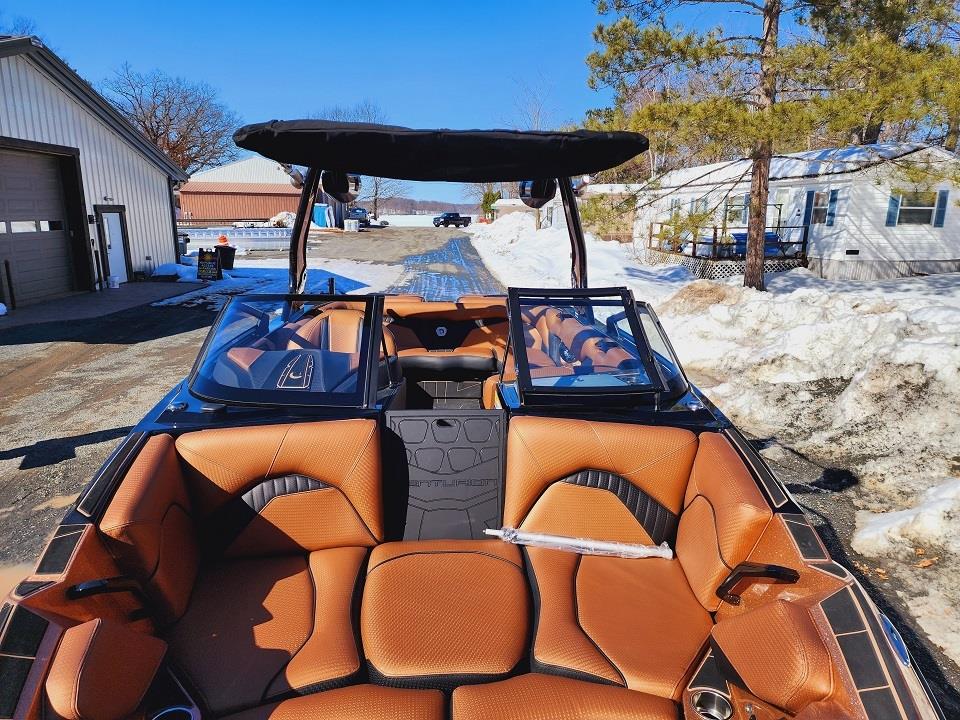 2023 CENTURION Fi23 W/EXTREME TRAILER