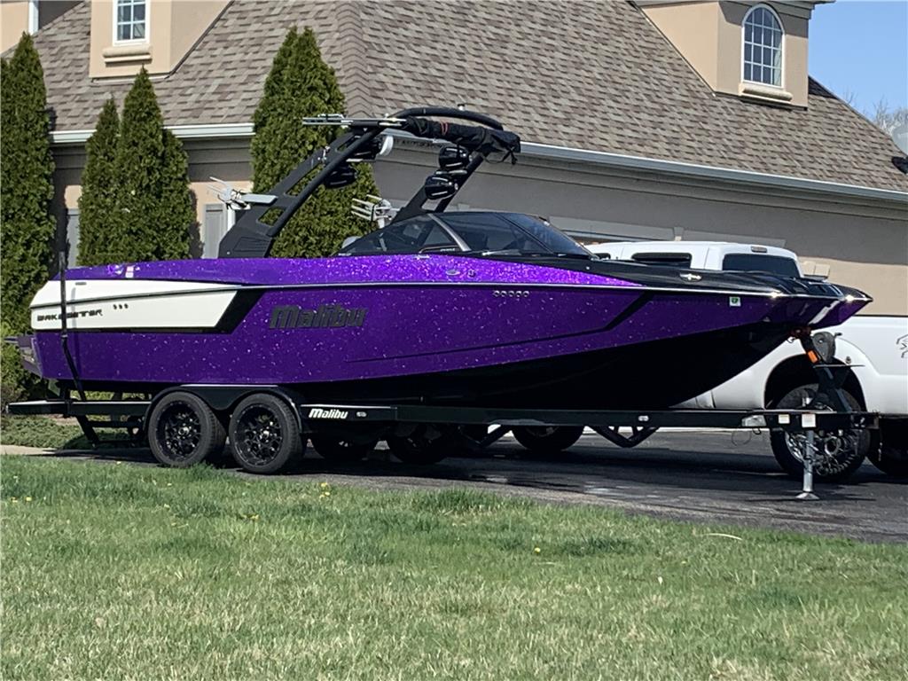 2017 Malibu 24 MXZ