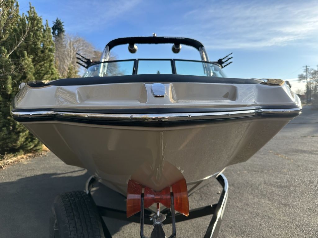 2024 MasterCraft NXT23
