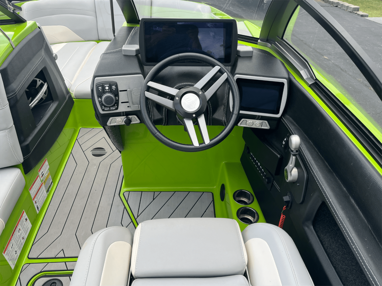 2019 Malibu Wakesetter 22MXZ