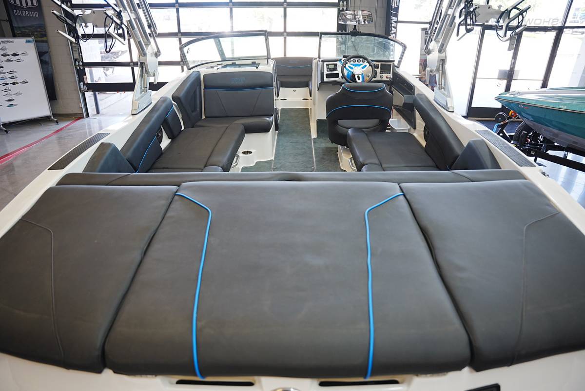 2019 MasterCraft NXT22 &#8211; LOW HOURS! Excellent Condition!
