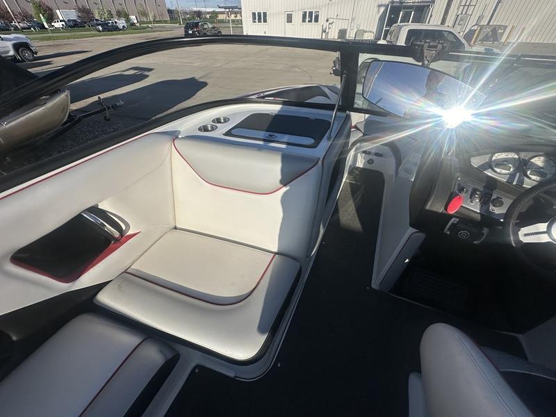 2015 Supreme S226 308 Hours