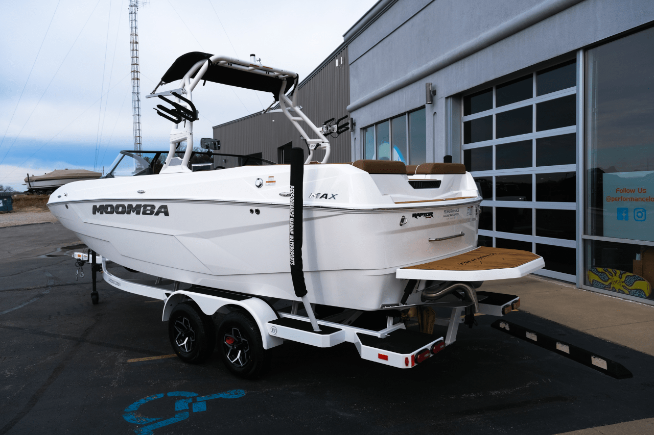 2025 Moomba Max KNOCK OUT PLUS PKG BEST VALUE