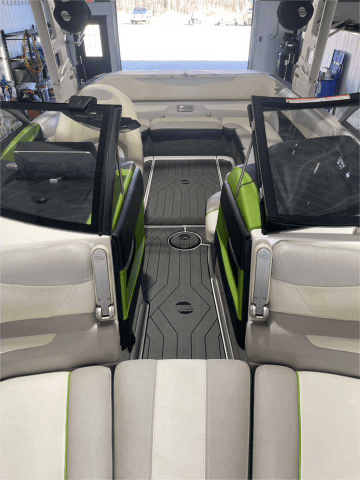 Clean 2017 Malibu 23LSV