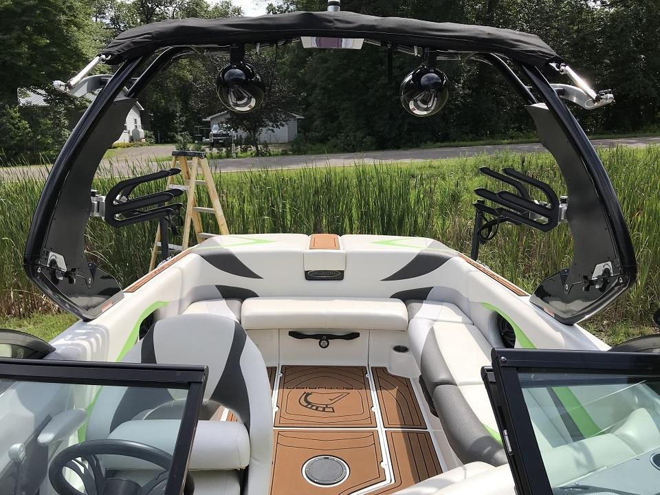 2015 CENTURION ENZO SV233