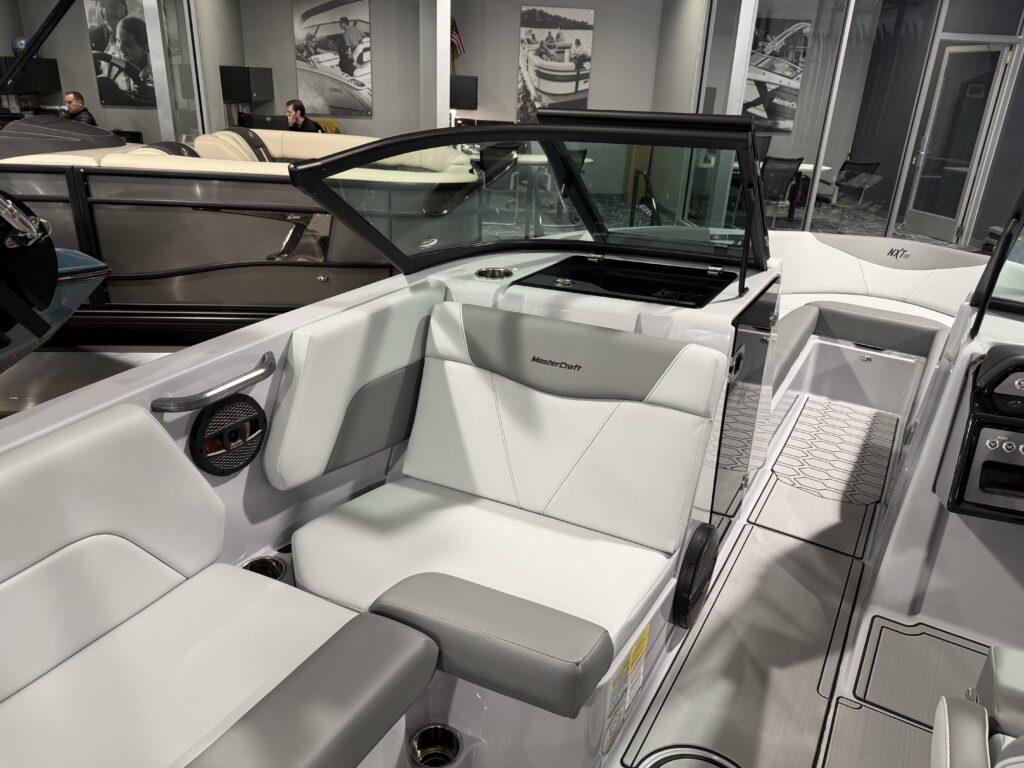2025 MasterCraft NXT23