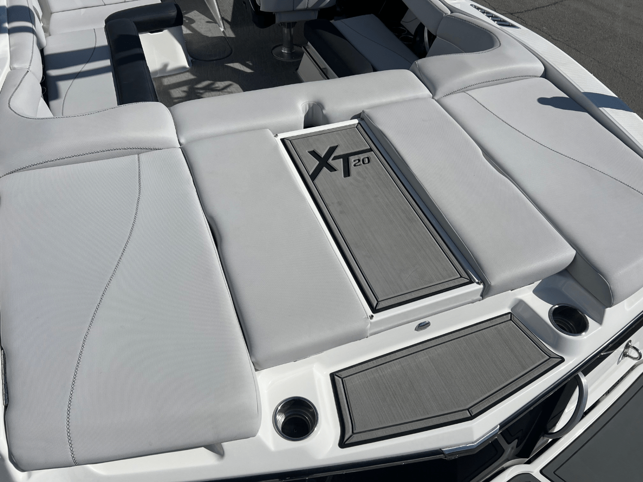 2019 20′ MasterCraft “XT20” Icon