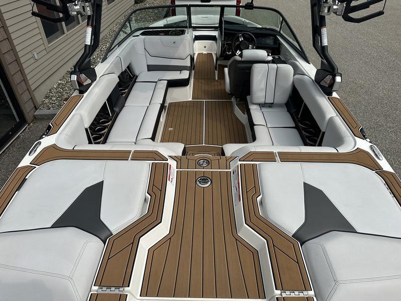 2019 Nautique GS22