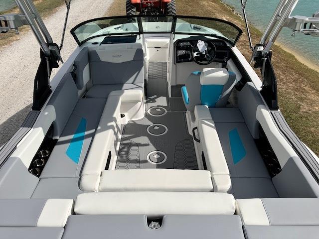 2024 MasterCraft NXT22