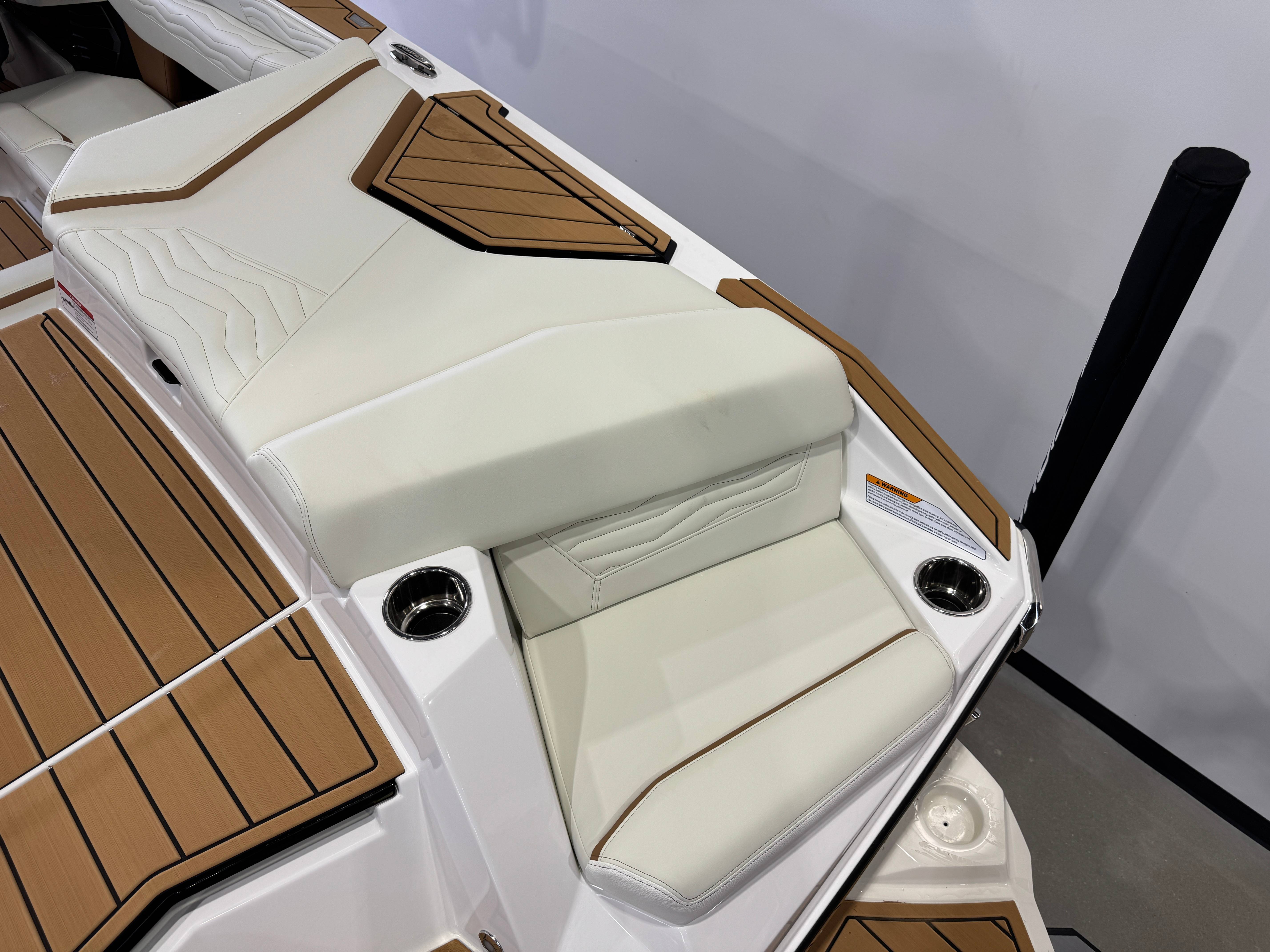 2025 Nautique Super Air Nautique G23
