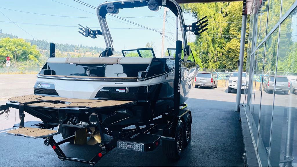 2024 MasterCraft NXT21
