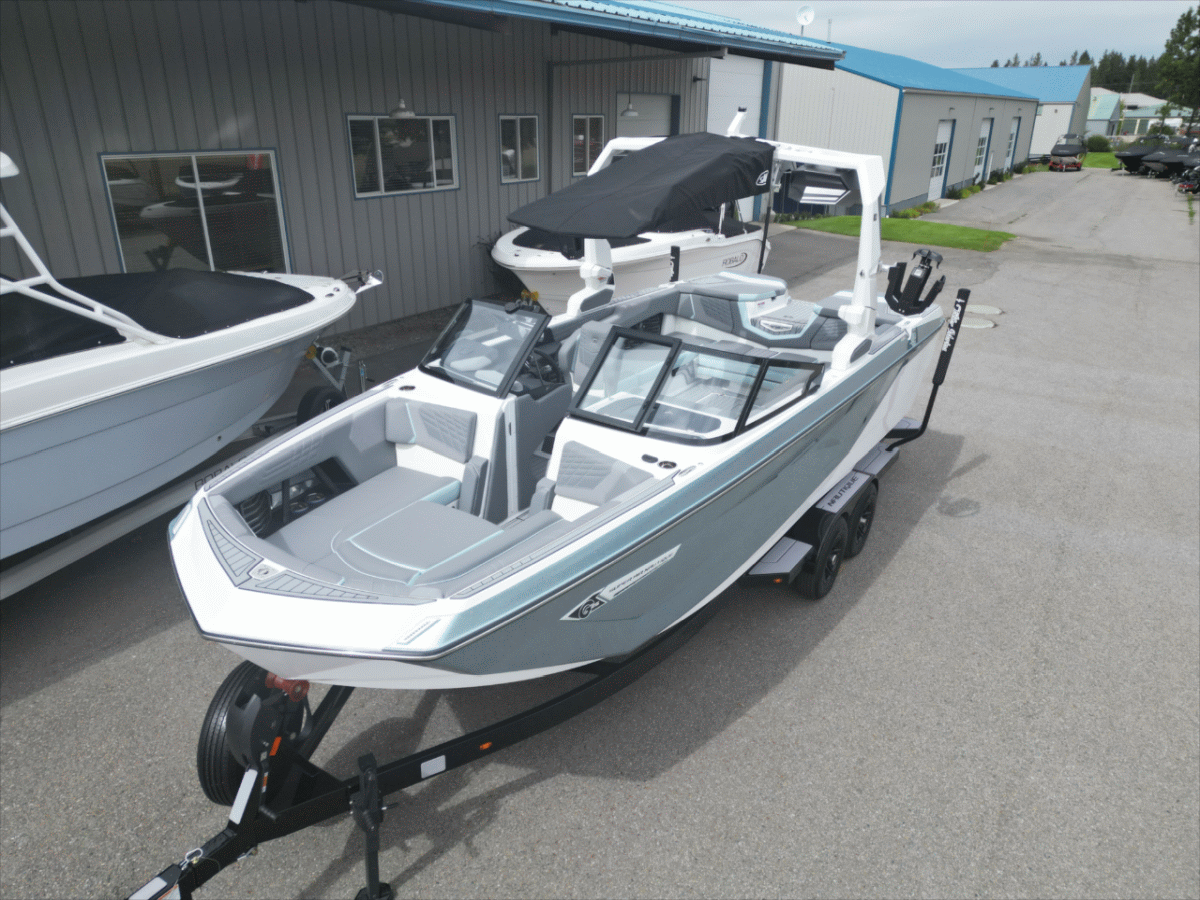 boat.Title