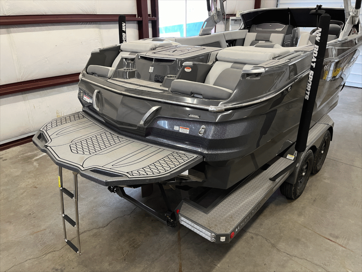 2019 MasterCraft X24