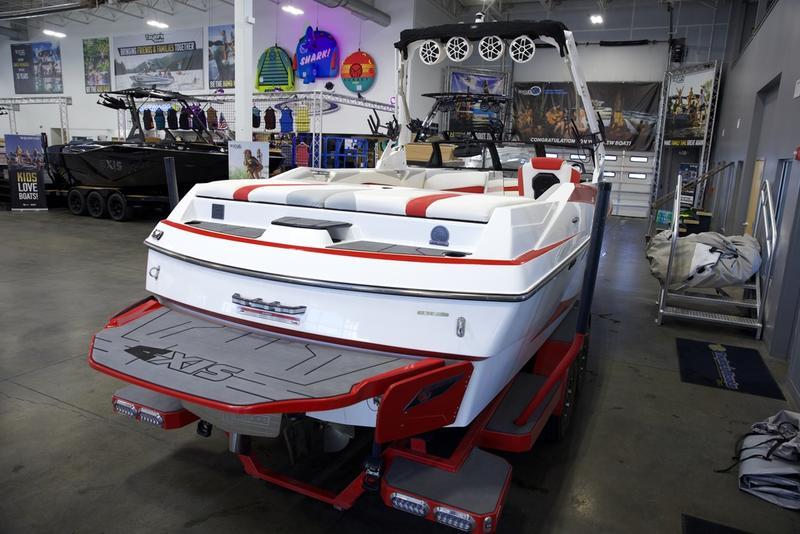 2020 Axis A24