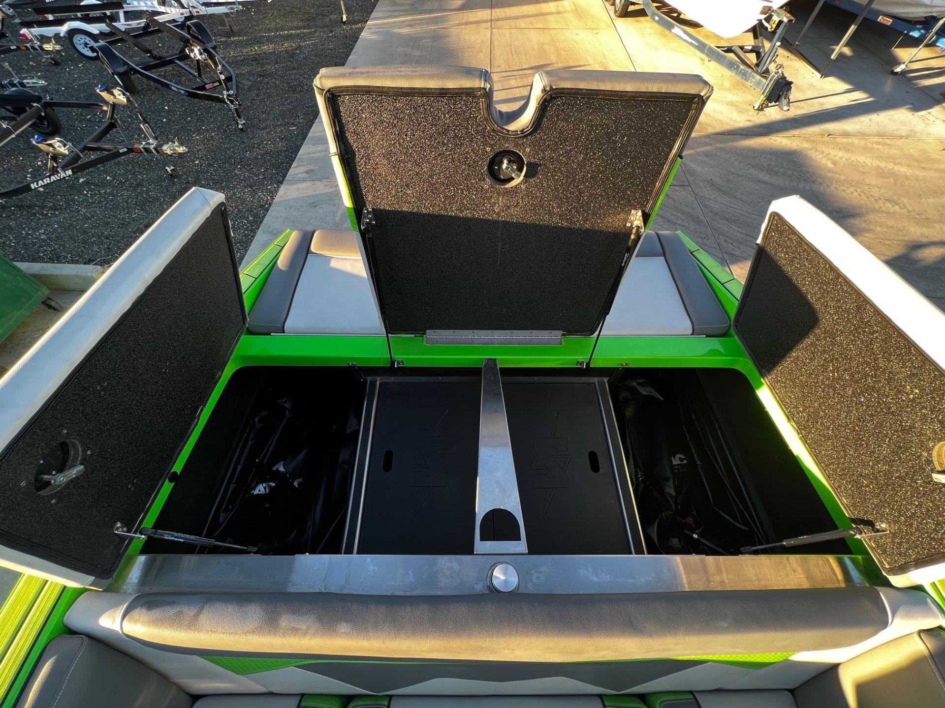 2022 Supreme ZS232 w/ Custom Audio System