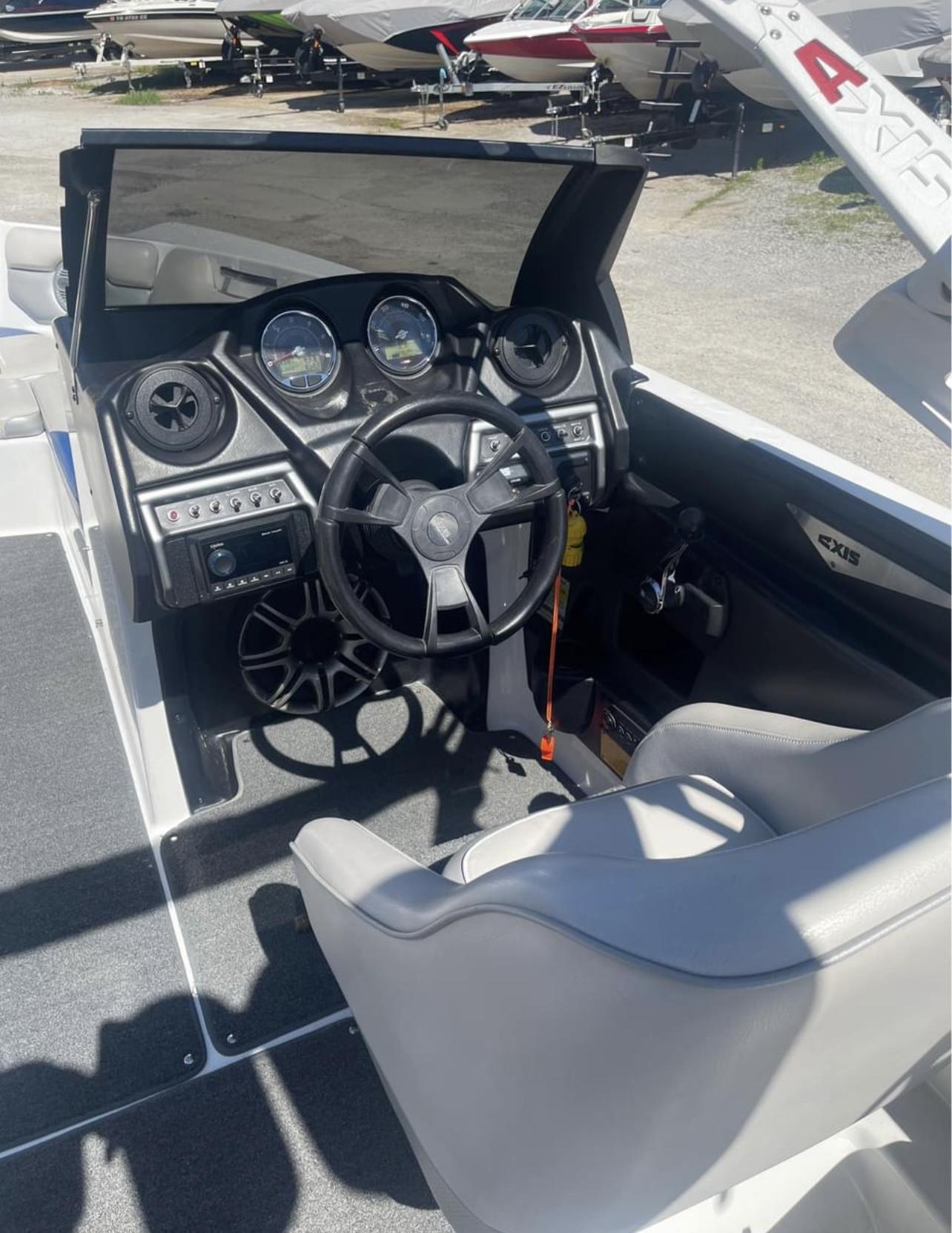 2014 Axis A24