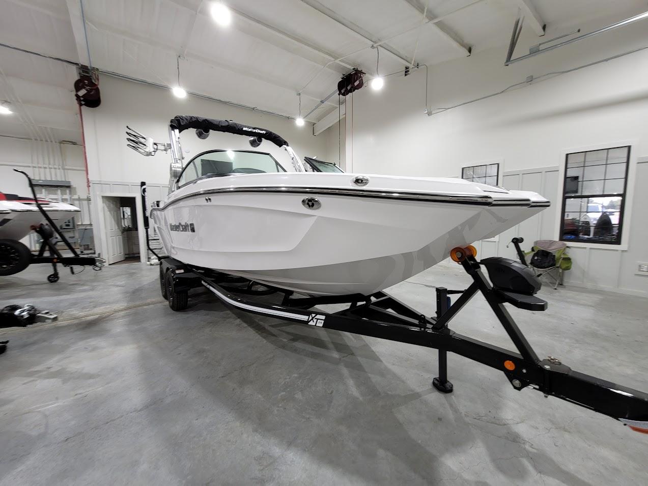 2024 MasterCraft XT24
