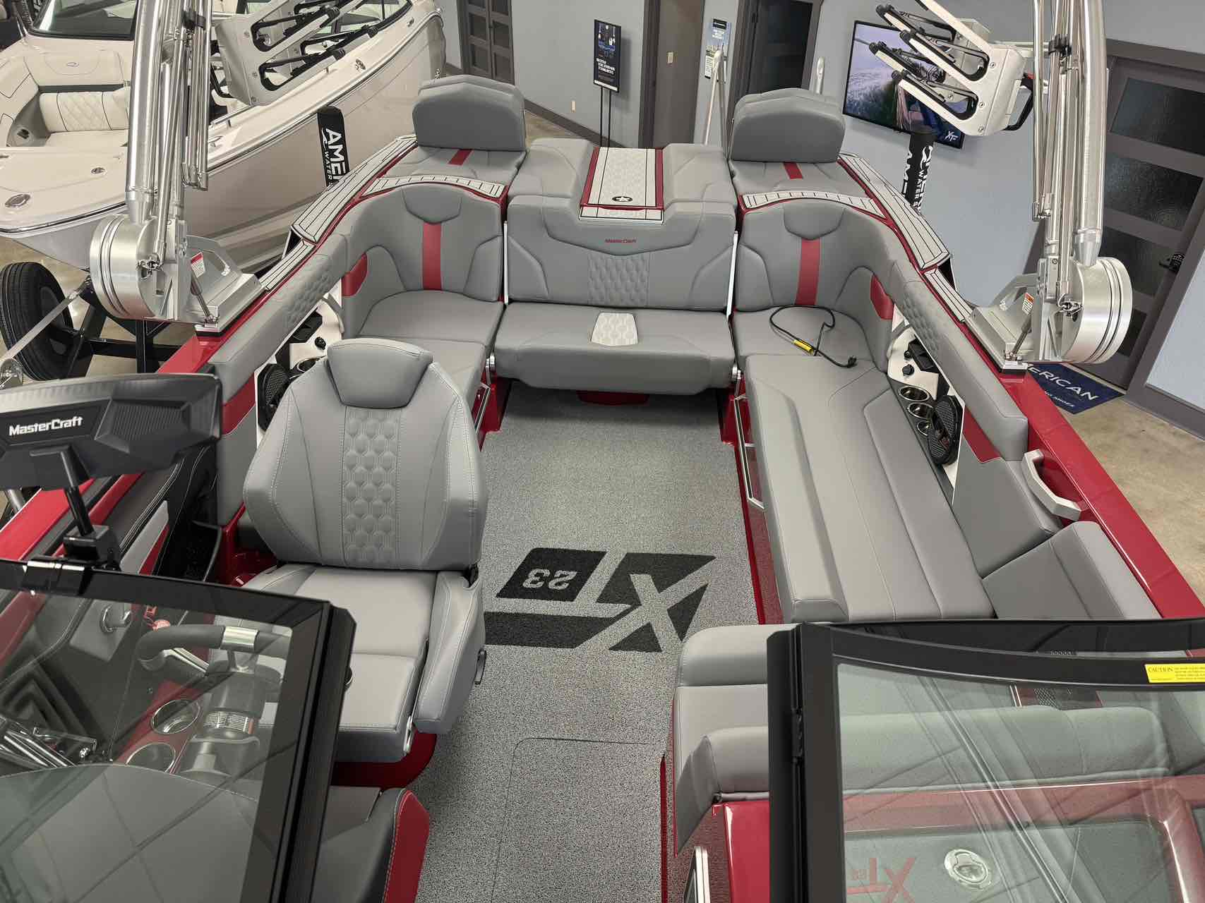 NEW 2024 MasterCraft XT23