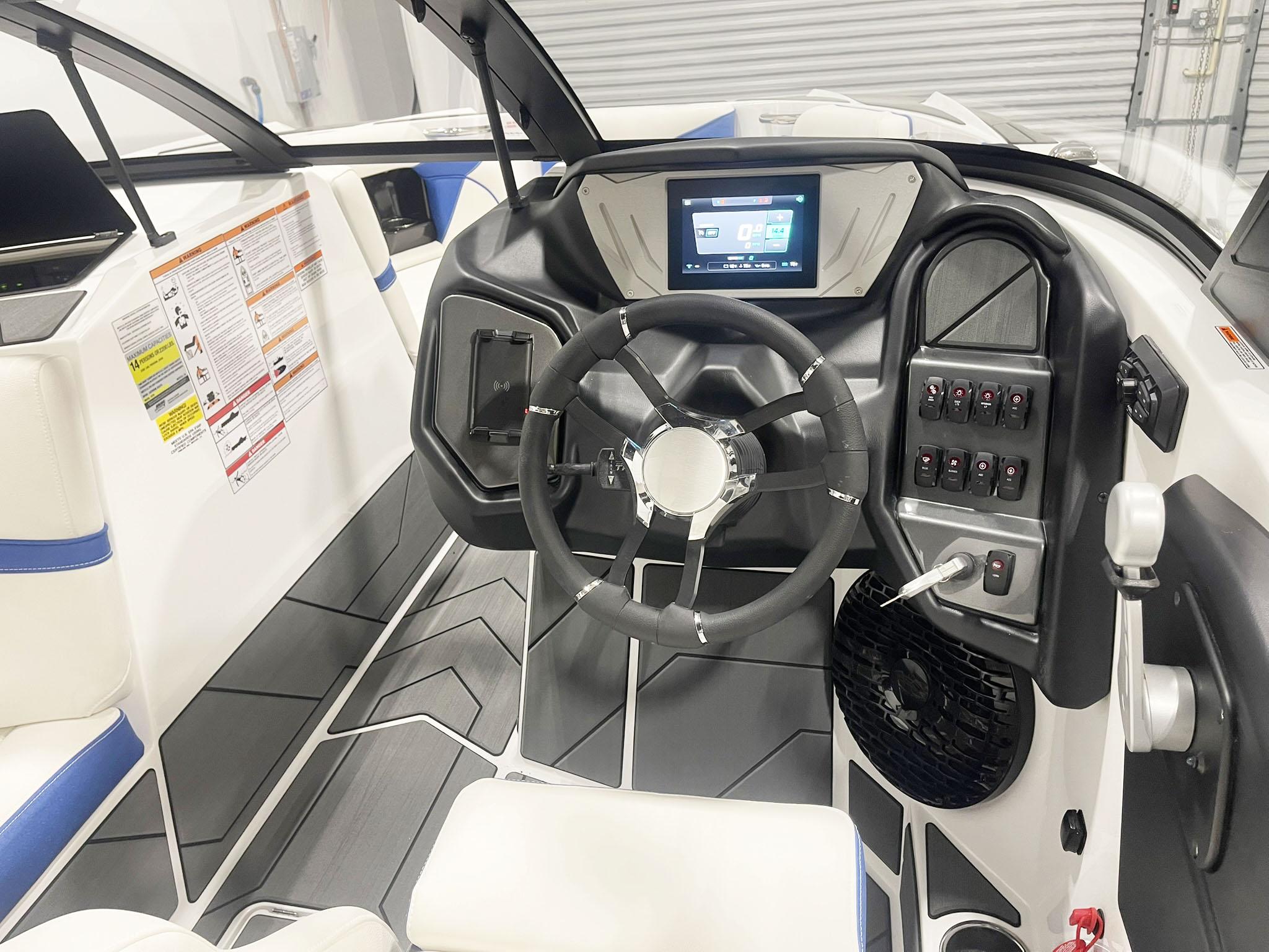 2025 Supreme S220