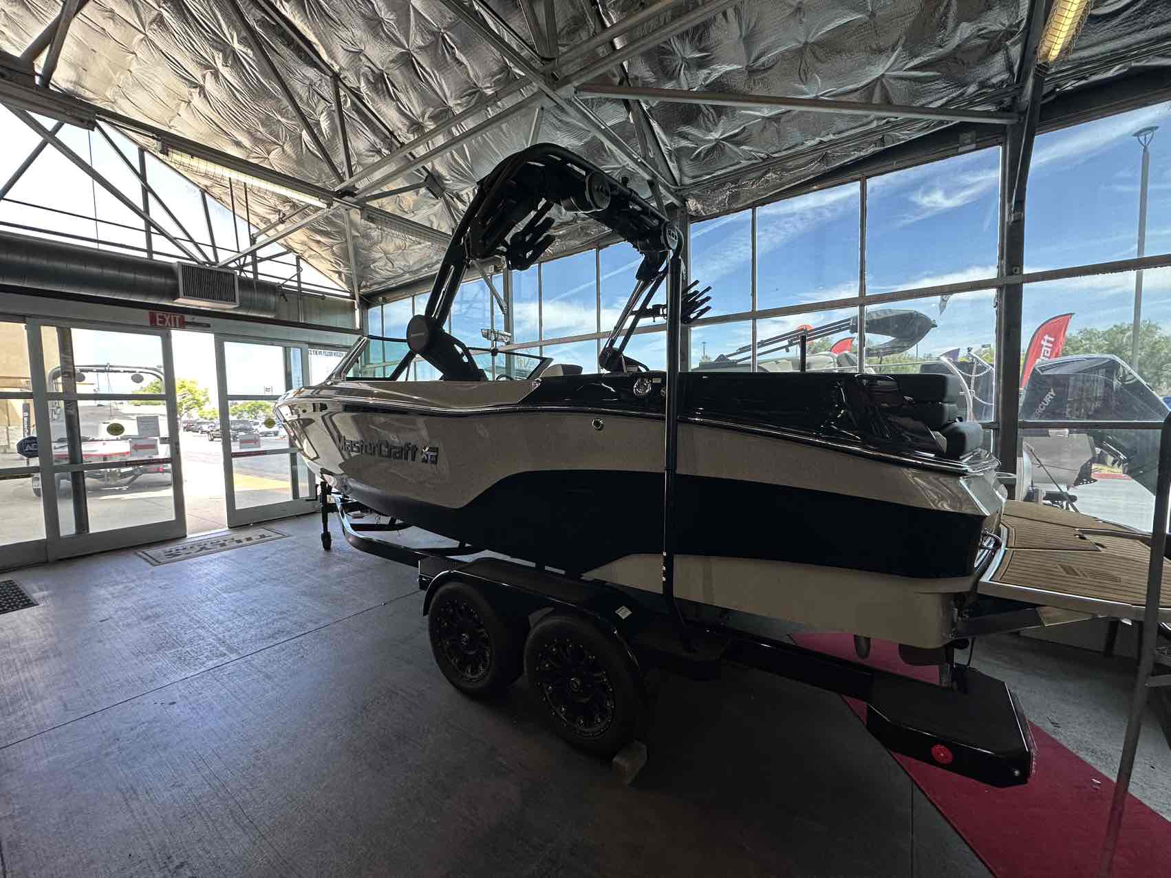 2025 MasterCraft XT22