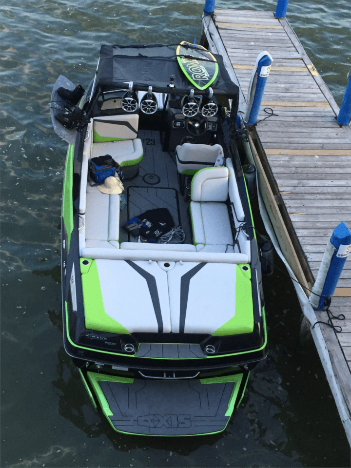 2018 Axis T23 – Very Good Condition – Fully Loaded for Surfing! – $69,995