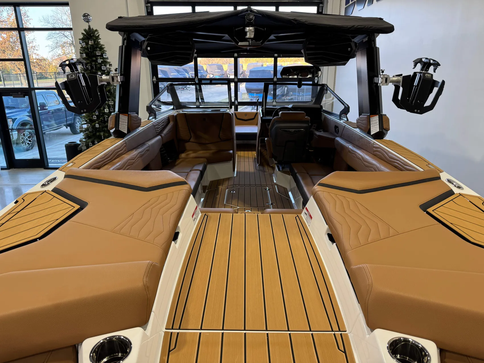 2025 Nautique G25