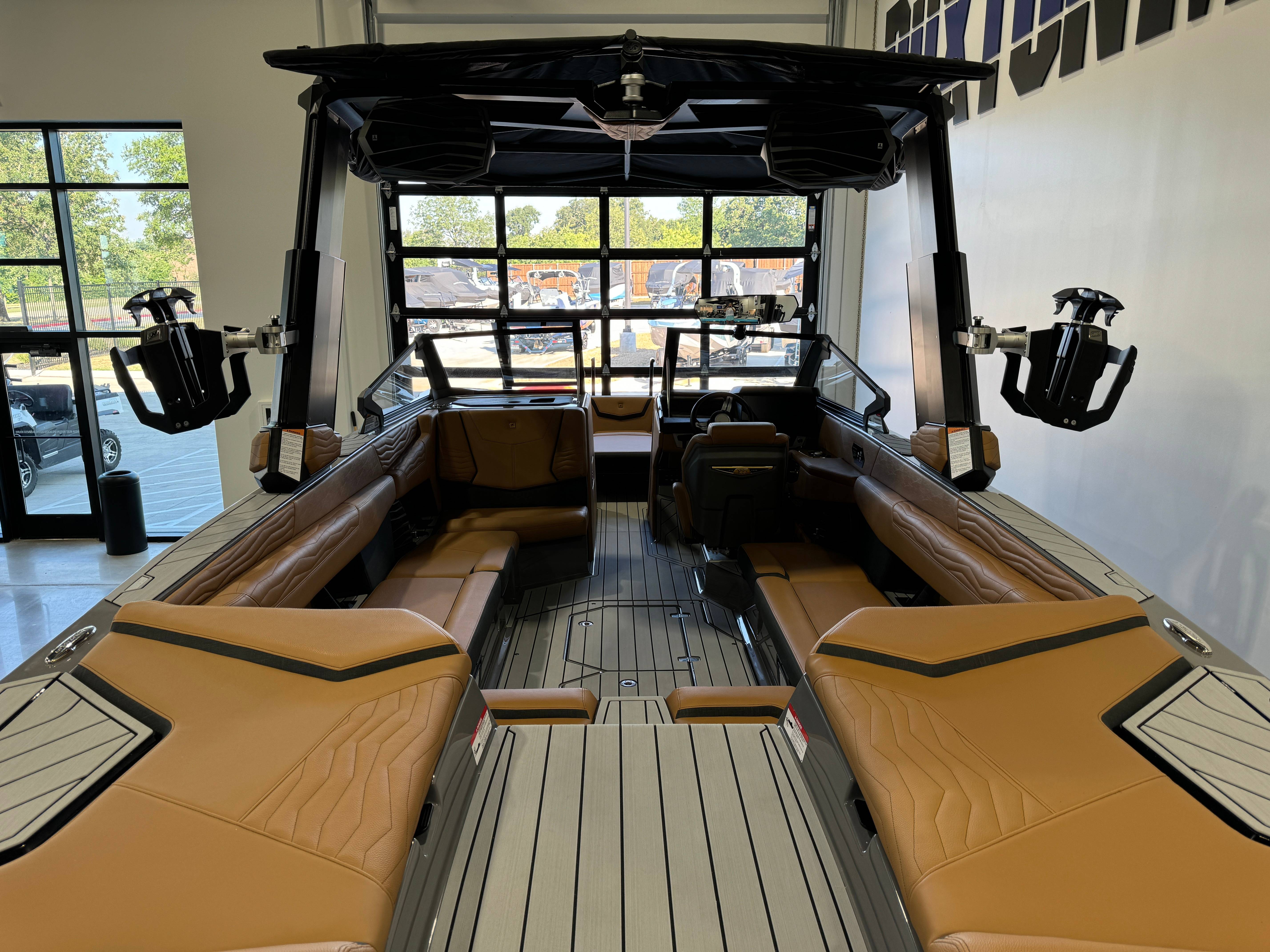 2025 Nautique Super Air Nautique G25